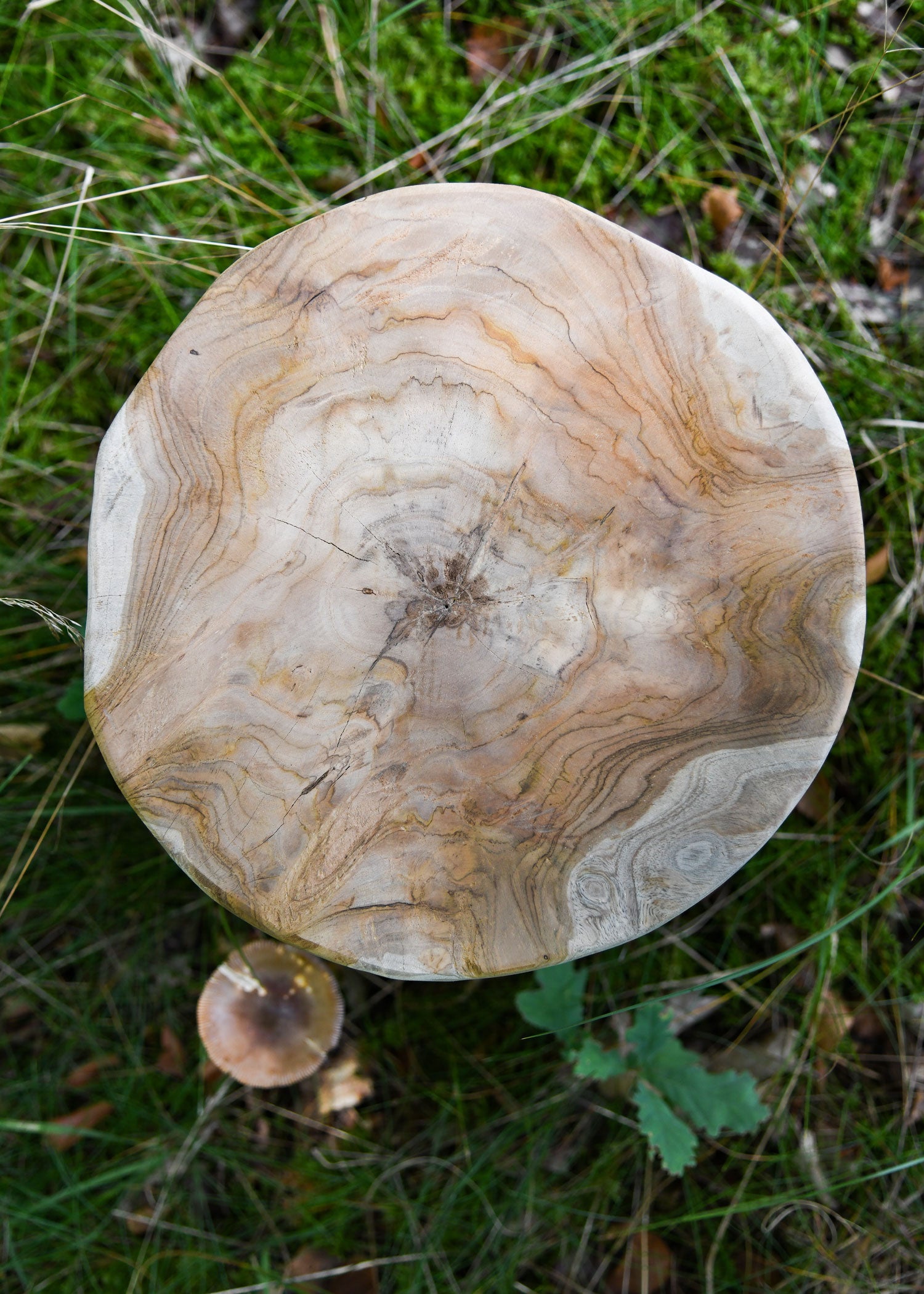 Imagen 4 - Taburete Pequeño De Madera De Aprox. 31 Cm De Altura.