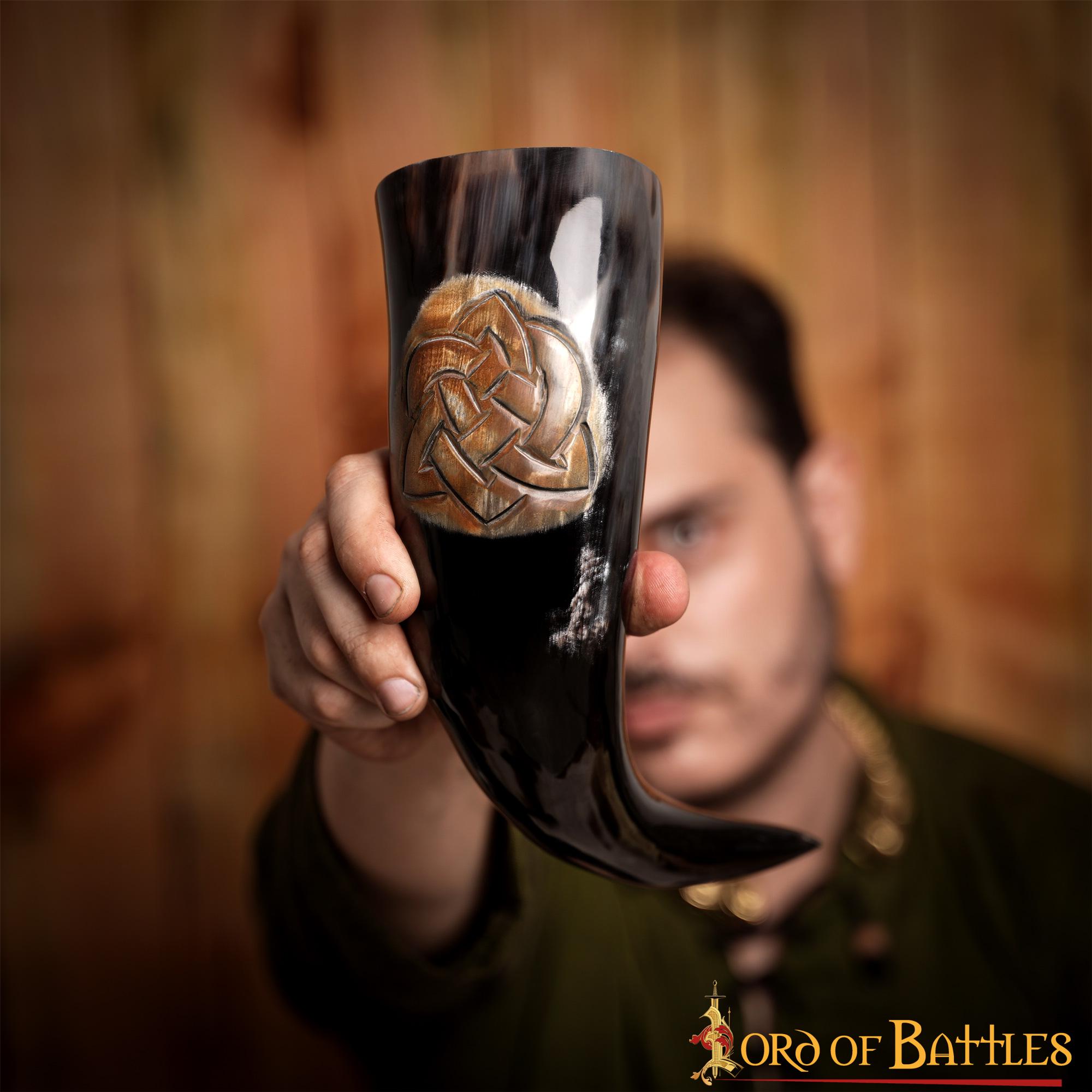 Imagen única de: Cuerno para Beber "el Juramento Trenzado" 400 - 500 Ml Cuerno de Buey Auténtico Hecho a Mano