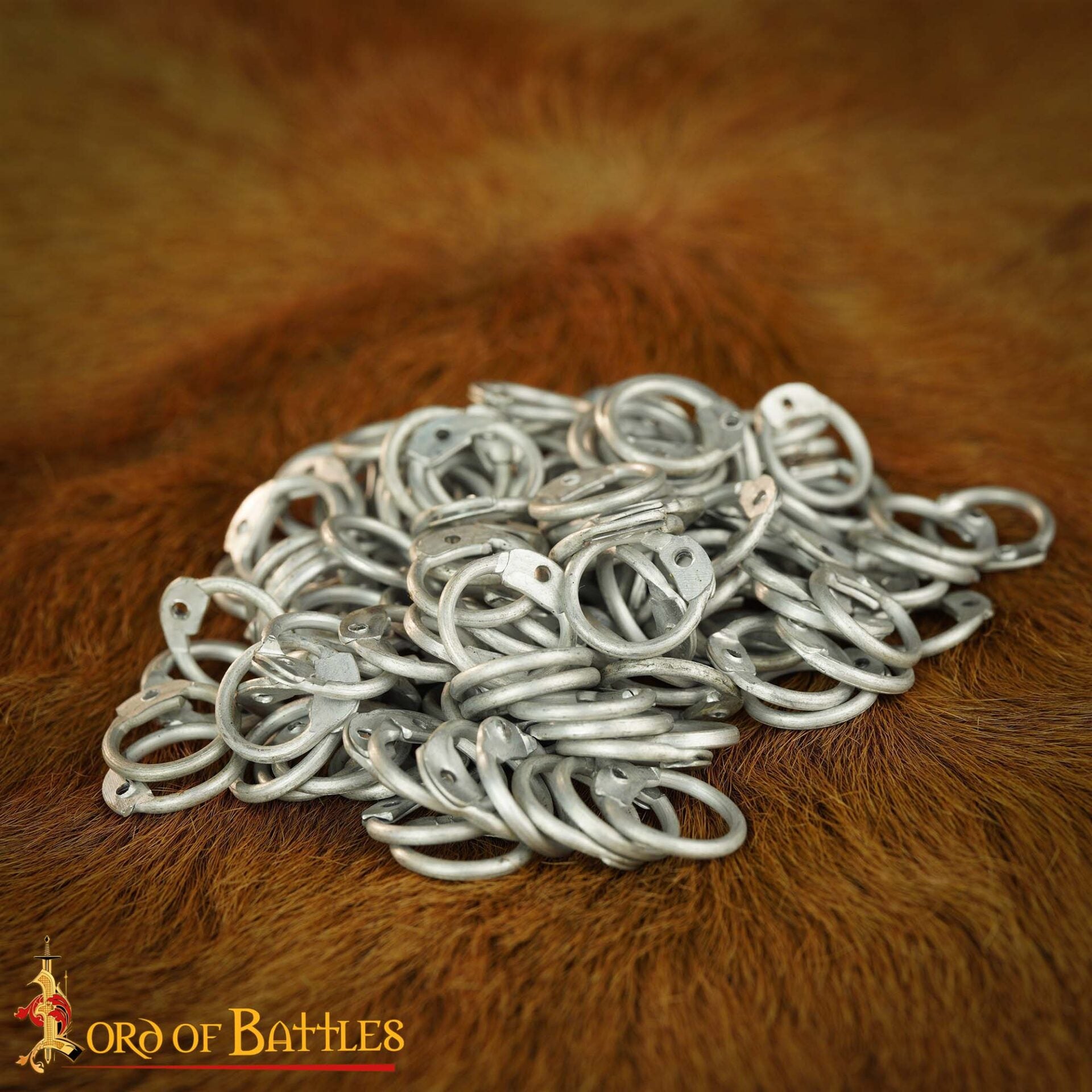 Imagen única de: Anillos Redondos de Aluminio - Anillo Redondo con Remaches en Forma de Cúpula de 10 Mm - Calibre 16, Aluminio - Acabado Natural - 1 Kg - Ideal para Reparaciones y Bricolaje de Cota de Malla