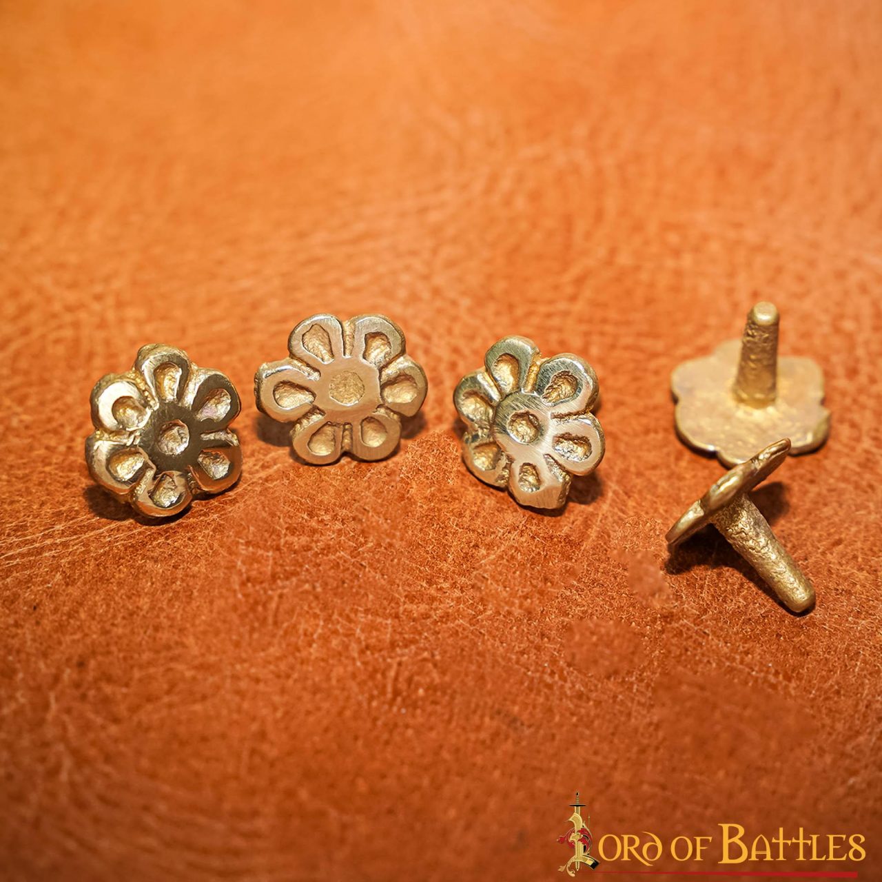 Rosetones de Latón para Cinturón - Juego de 5 Accesorios Florales Medievales de Latón para Decoración - Imagen 4