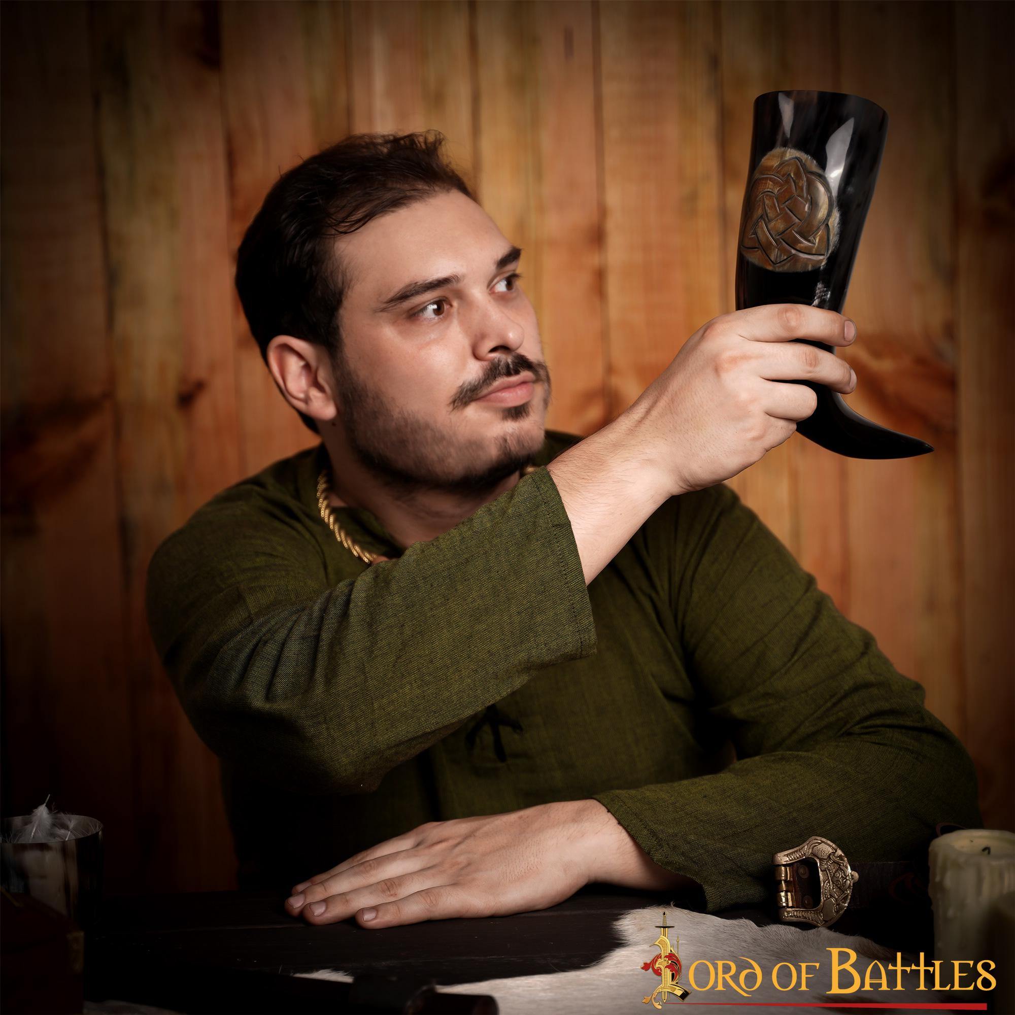 Imagen única de: Cuerno para Beber "el Juramento Trenzado" 400 - 500 Ml Cuerno de Buey Auténtico Hecho a Mano