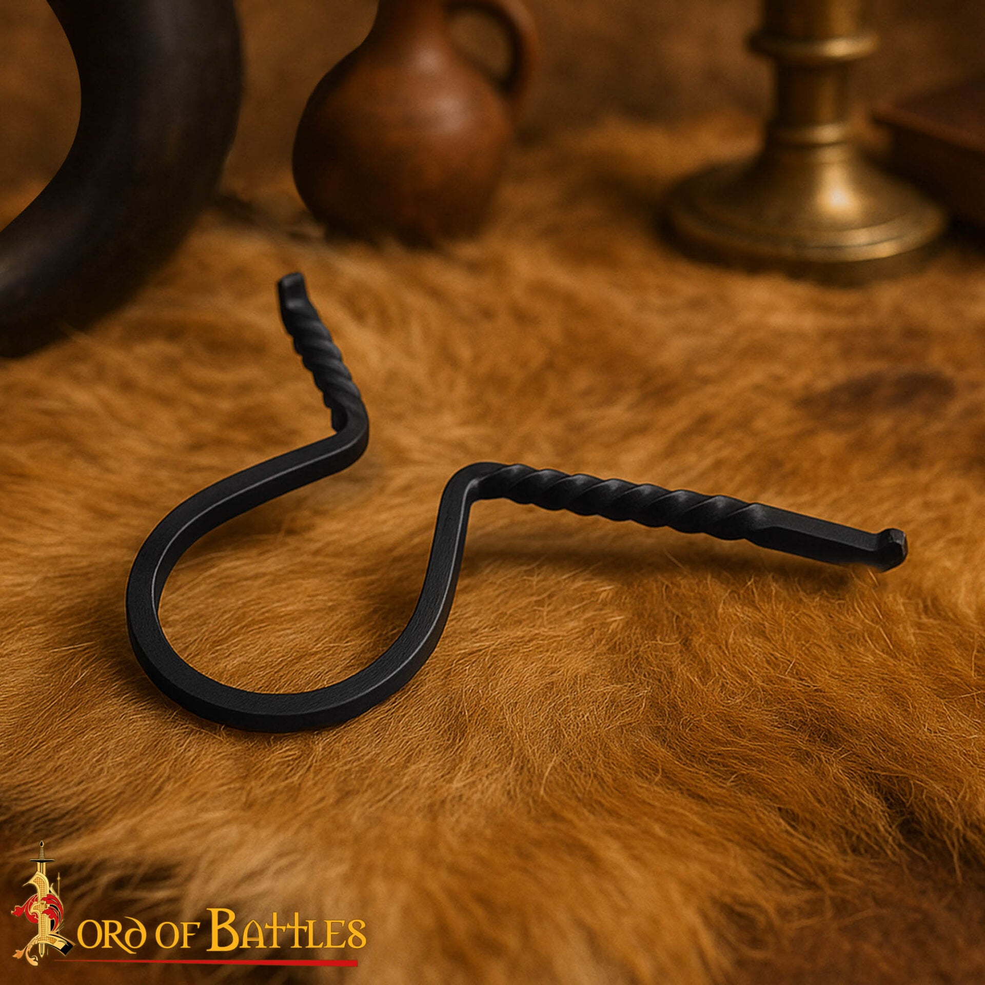 Imagen única de: Soporte Medieval de Hierro Forjado para Cuernos de Beber - Soporte para Cuernos Forjado a Mano con Acabado de Aceite Ennegrecido