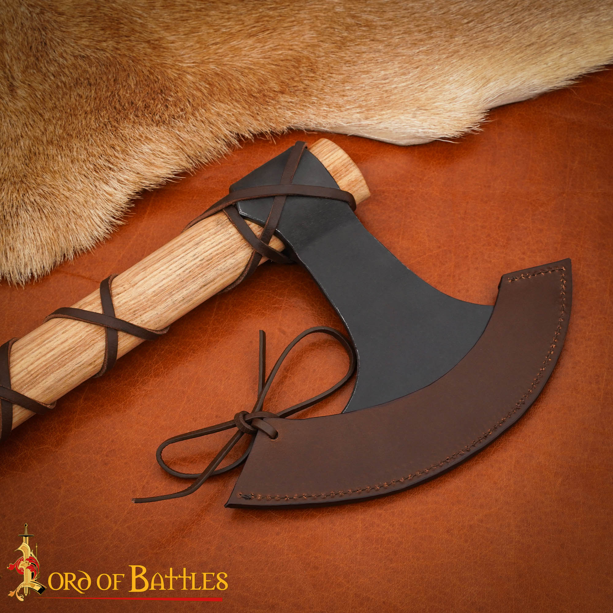 Hacha Vikinga Forjada a Mano - Cabeza de Acero Al Carbono con Mango de Madera Dura y Forrado de Cuero Auténtica Hacha de Batalla Nórdica para Larp, Camping y Exhibición - Imagen 25
