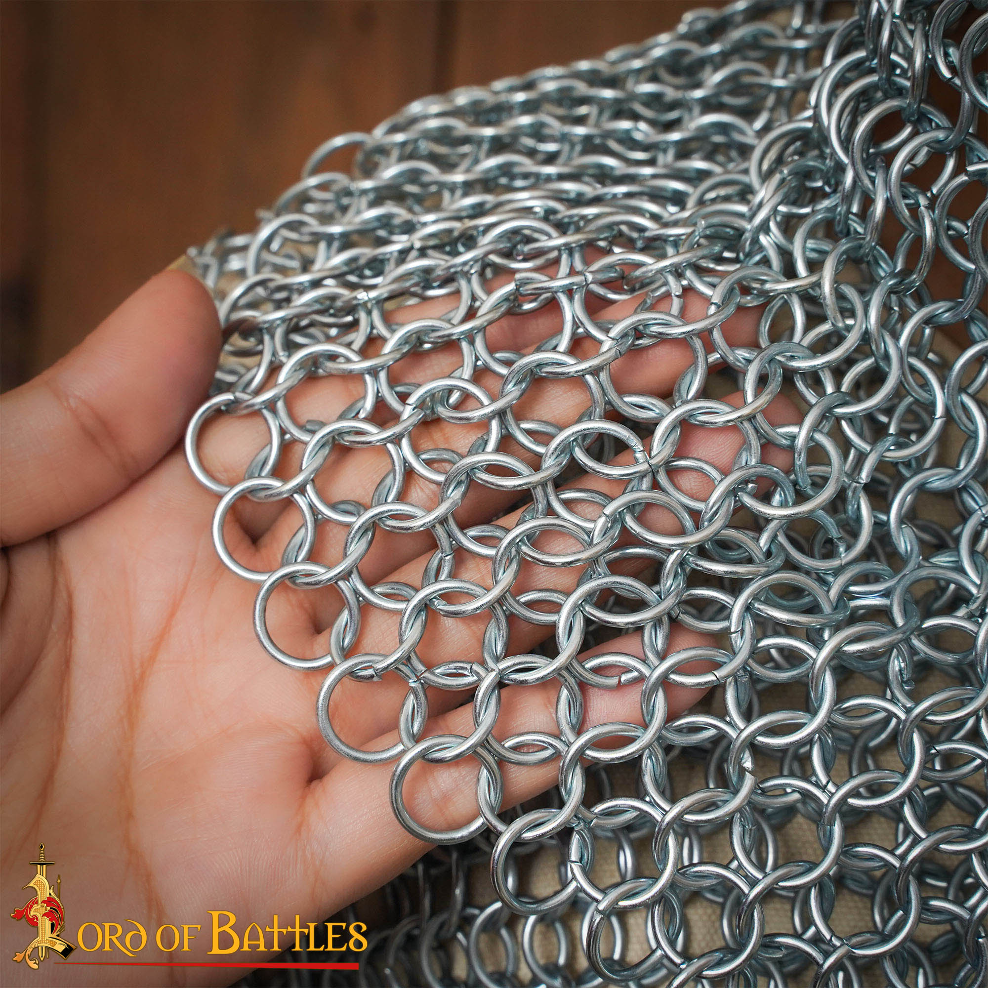 Imagen única de: Camisa Medieval de Cota de Malla para Niños con Cofia - Medias Mangas | 10mm Butted Rings, 16 Gauge Mild Steel, Zinc-plated