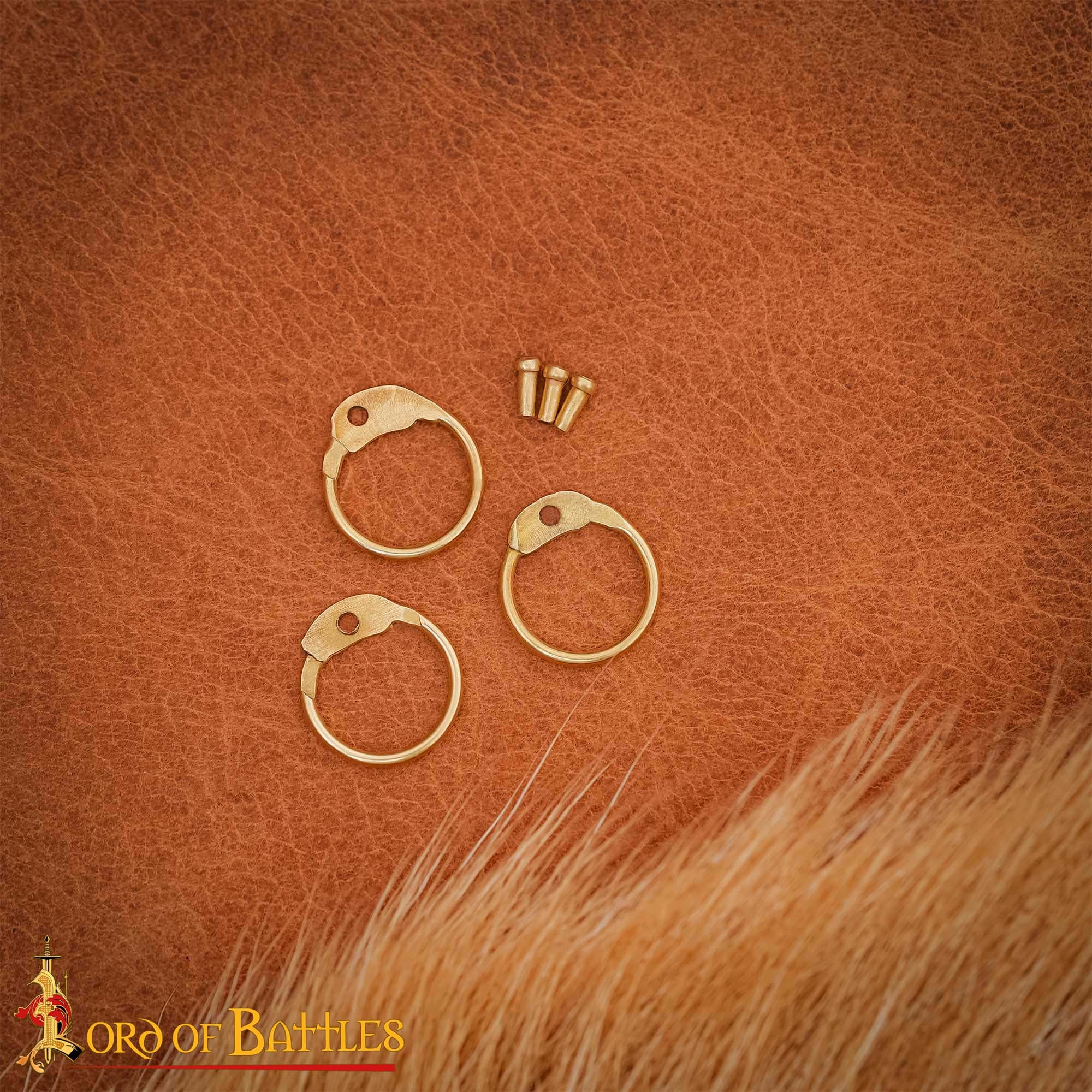 Imagen única de: Anillos Redondos de Latón Sueltos con Remaches Redondos - 6mm | Calibre 18 | para Cota de Malla Medieval Remachada