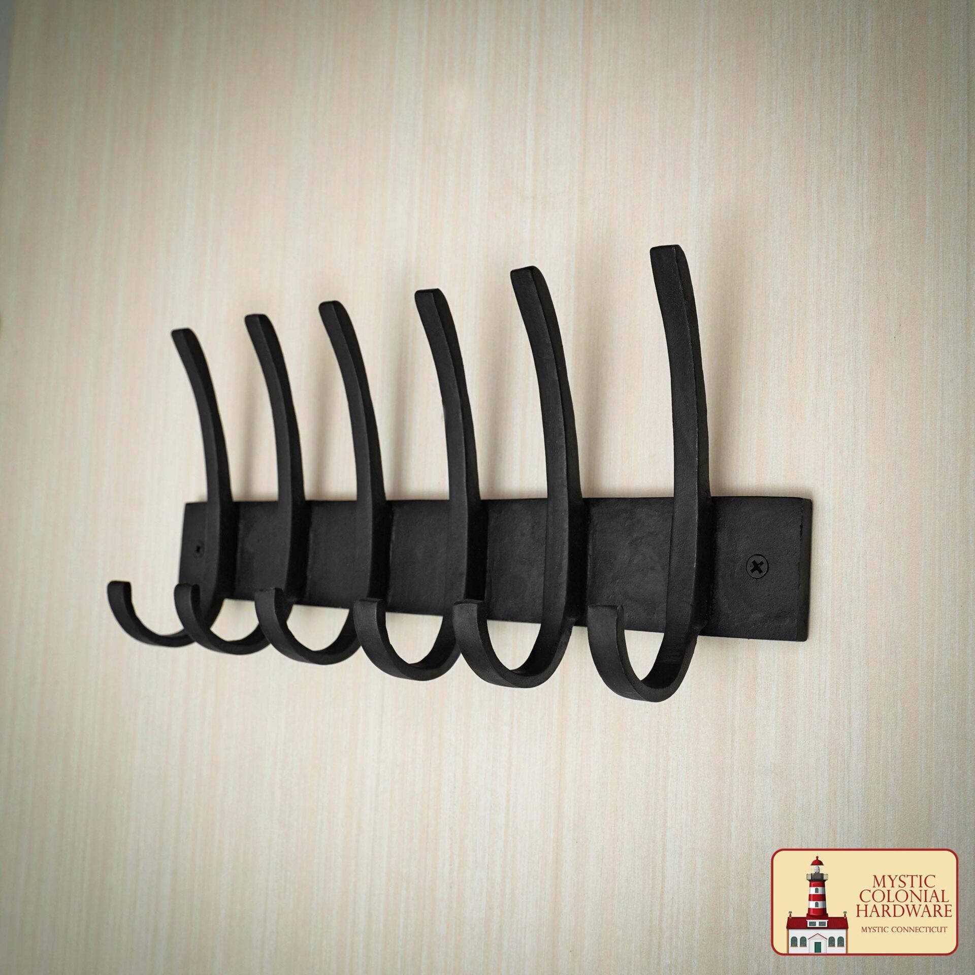 Imagen única de: Ganchos de Pared Rústicos de Hierro Fundido, Ganchos Utilitarios Retro Resistentes para Colgar Abrigos, Bolsos, Toallas, Batas, Sombreros y Más : Negro