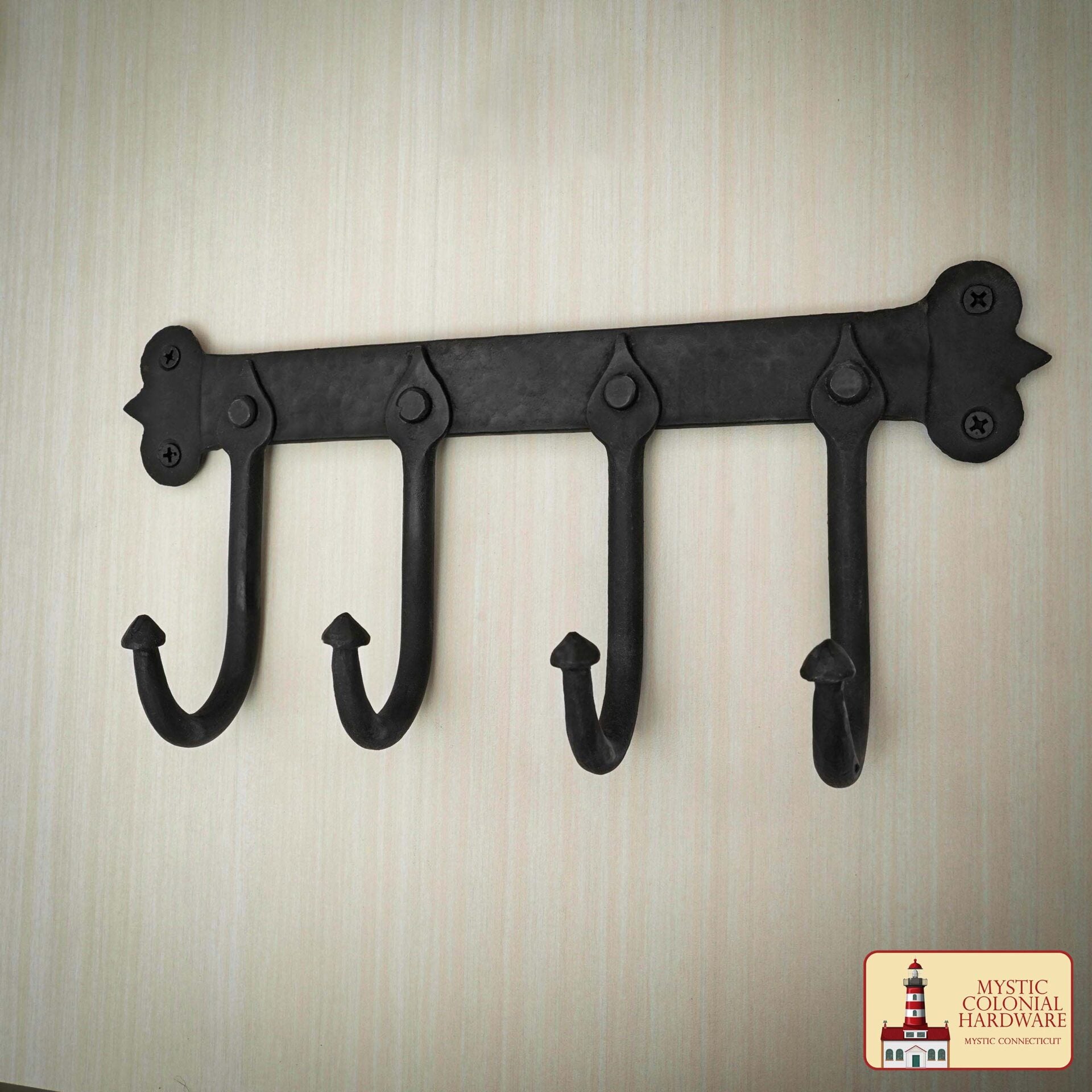 Imagen única de: Ganchos de Pared Rústicos de Hierro Fundido, Ganchos Utilitarios Retro Resistentes para Colgar Abrigos, Bolsos, Toallas, Batas, Sombreros y Más, Acabado: Ennegrecido con Aceite