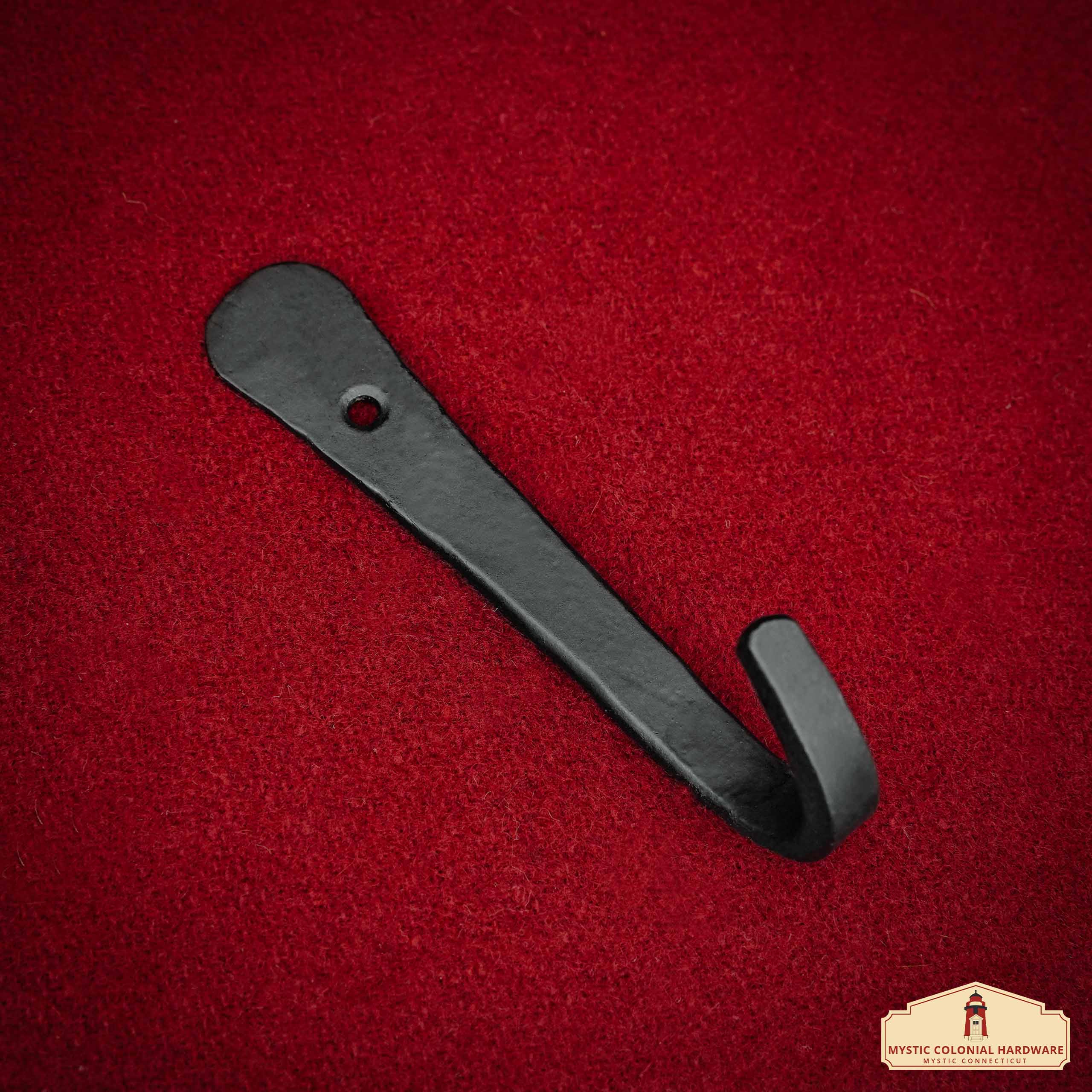 Imagen única de: Ganchos Rústicos de Hierro Forjado a Mano para Colgar en la Pared: Ideal para Ambientes Victorianos, Coloniales, Retro, Steampunk, Góticos, Barrocos y Medievales, (12.6x2.4) Cm