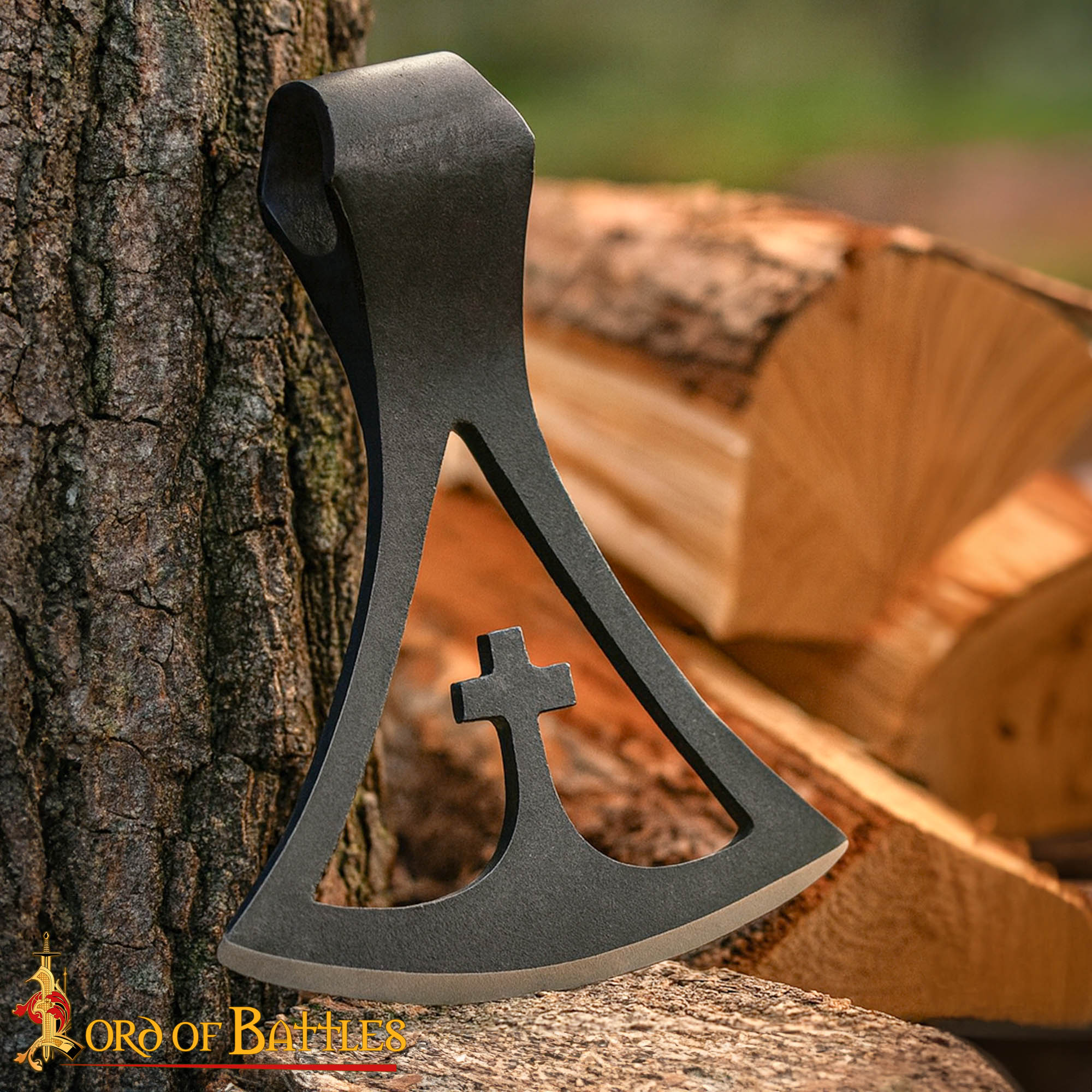 Cabeza de Hacha Vikinga Gotland de Acero Al Carbono Forjada a Mano con Motivo de Cruz - Imagen 1