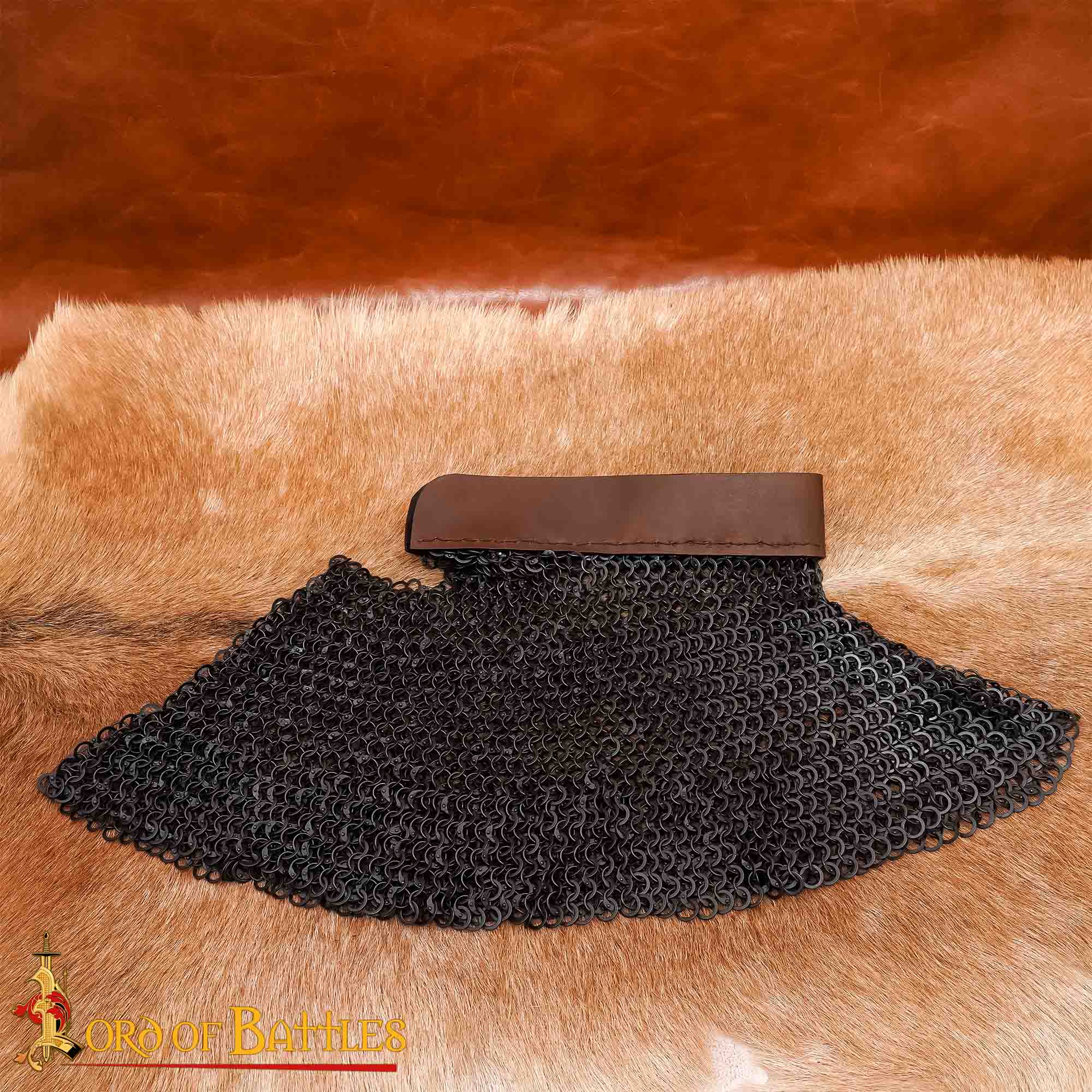 Imagen única de: Cota de Malla Medieval Aventail - Anillo Redondo Remachado con Cúpula de 9 Mm con Anillos Sólidos Planos Alternos - Acero Dulce de Calibre 17 - Ideal para Larp, Cosplay y Disfraces de Cine