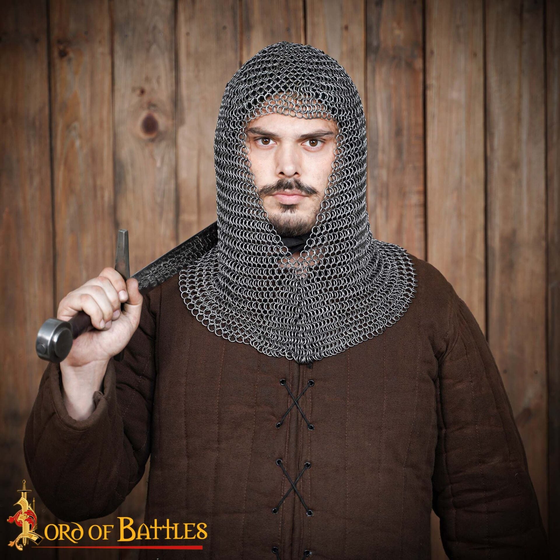 Imagen única de: Cofia Medieval de Cota de Malla - Abertura en V - Acero para Muelles de Calibre 16 - Anillas de 9 Mm Conificado