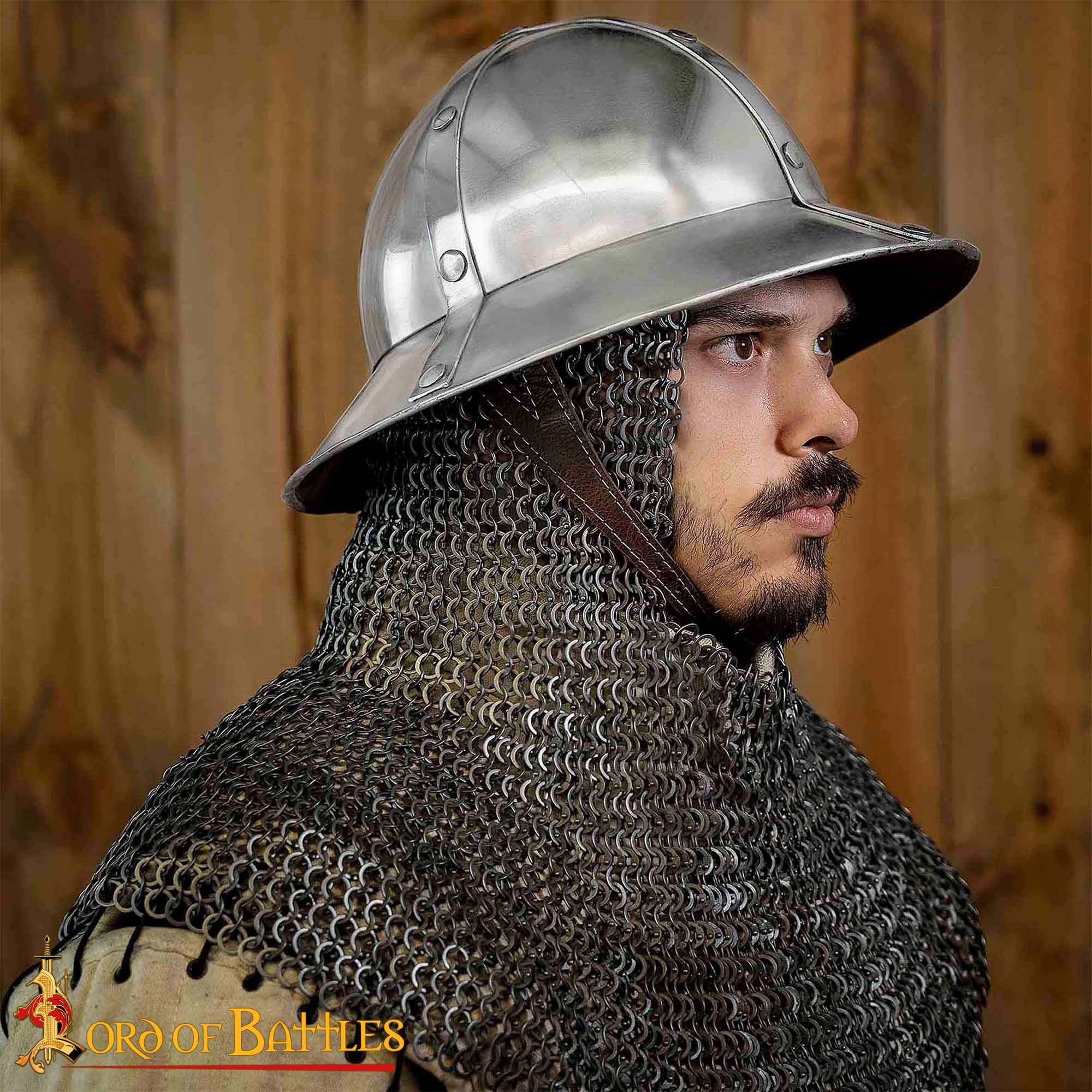 Imagen única de: Casco de Infantería del Siglo Xiii-xiv con Forro de Cuero Calibre 16