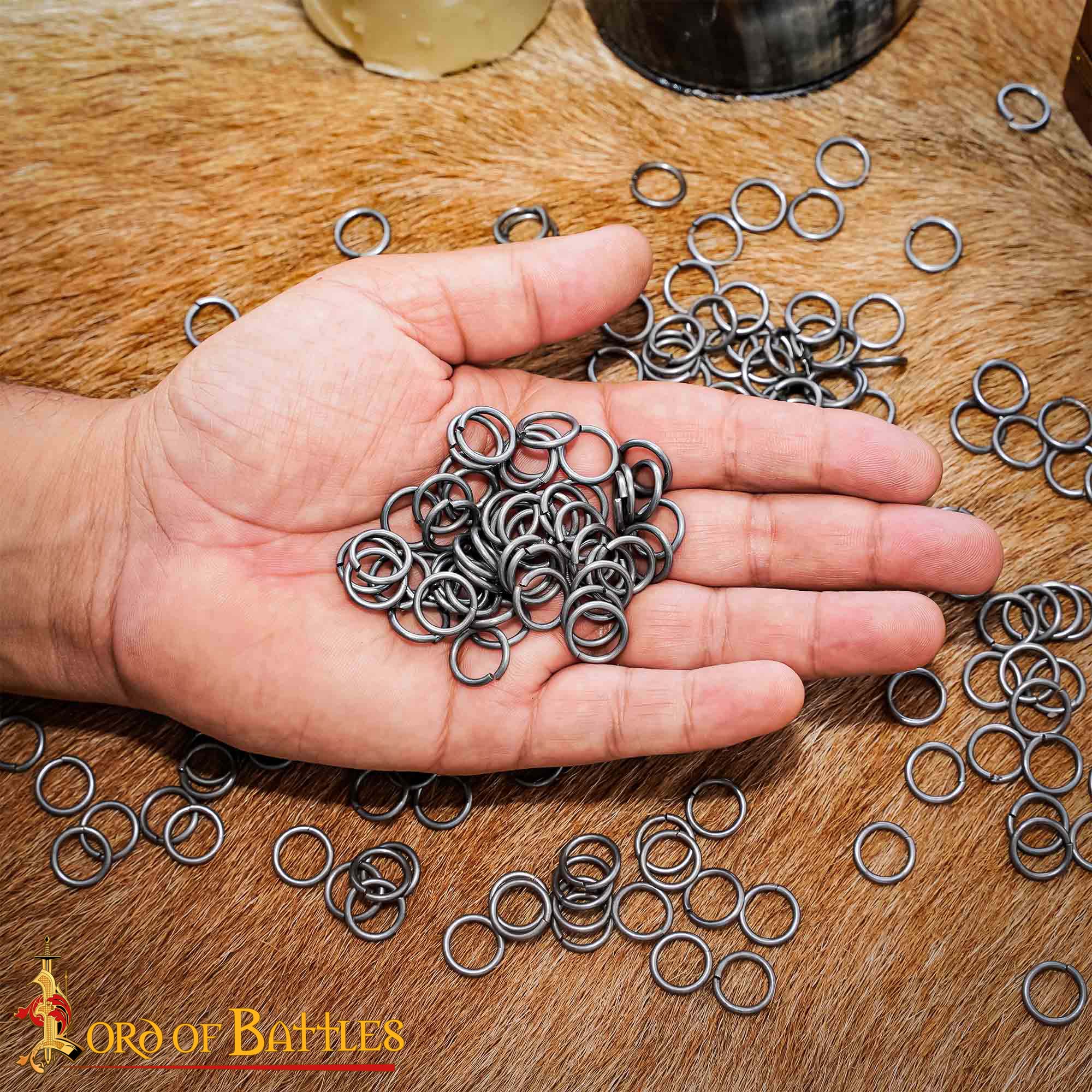 Imagen única de: Anillos Sueltos de Acero - Anillo Conificado de 9 Mm - Calibre 16, Acabado Natural - 1kgs - Ideal para Bricolaje y Reparaciones de Cota de Malla