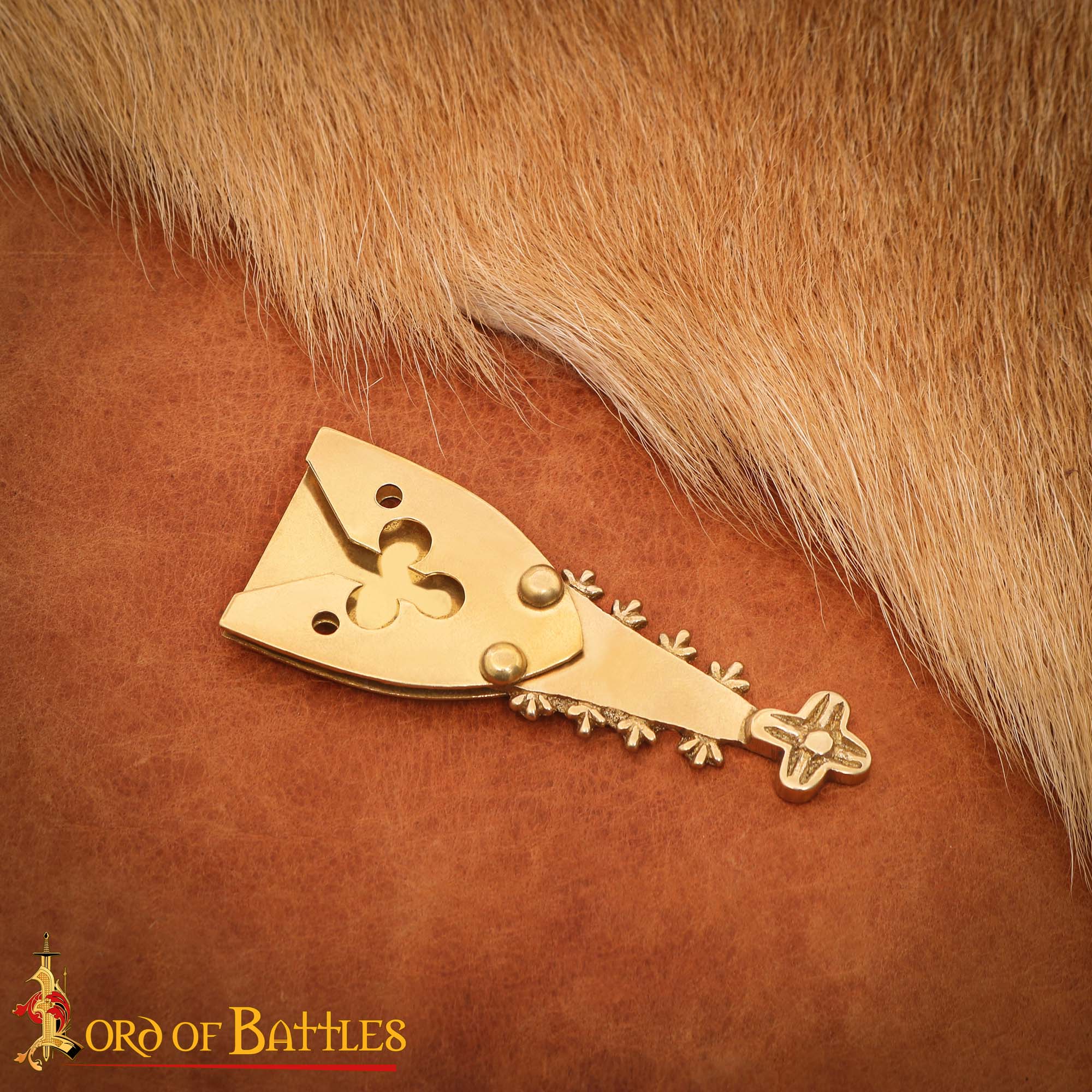 Chape de Cinturón de Latón Renacentista con Motivo Trébol - Guarnición Medieval para Cinturón - Imagen 5