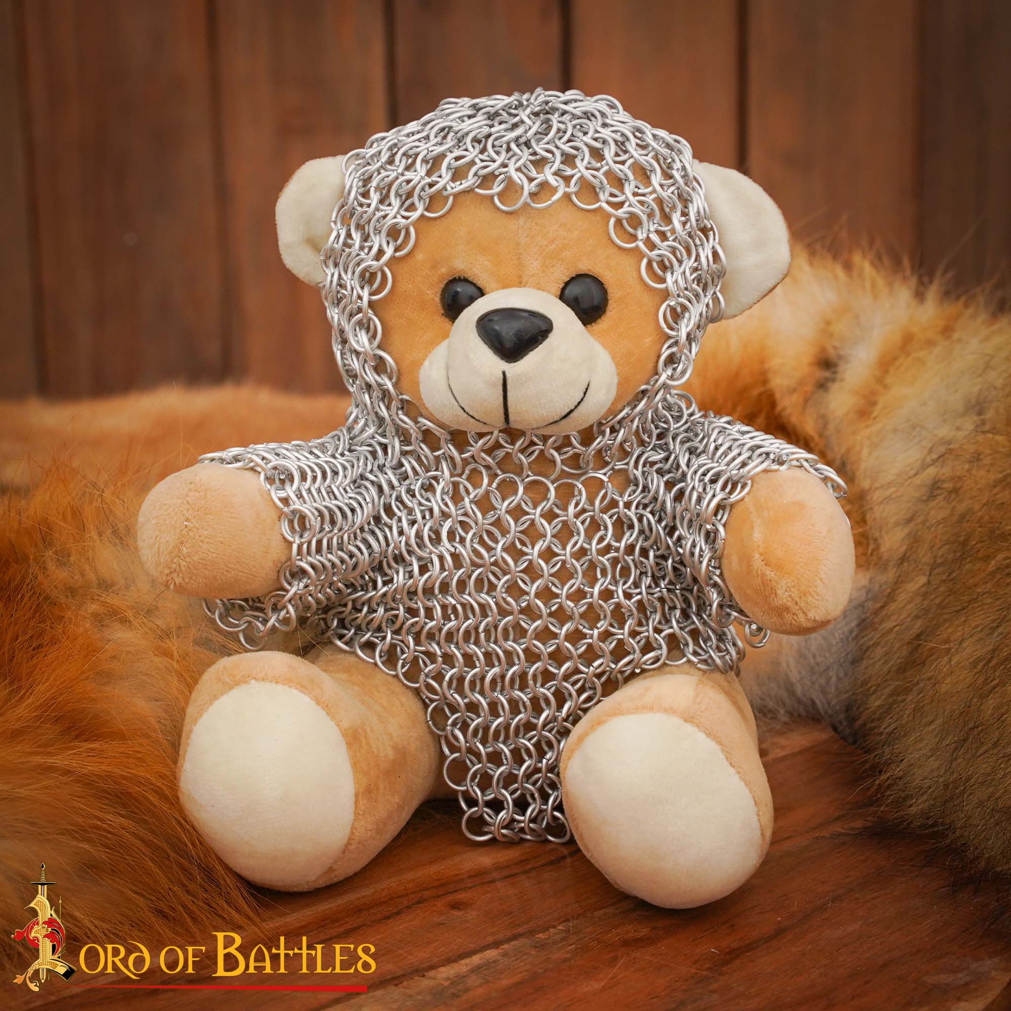 Imagen única de: Osito Caballero con Cota de Malla - Oso Guerrero con Cota de Malla de Aluminio Anodizado de 6 Mm 17g