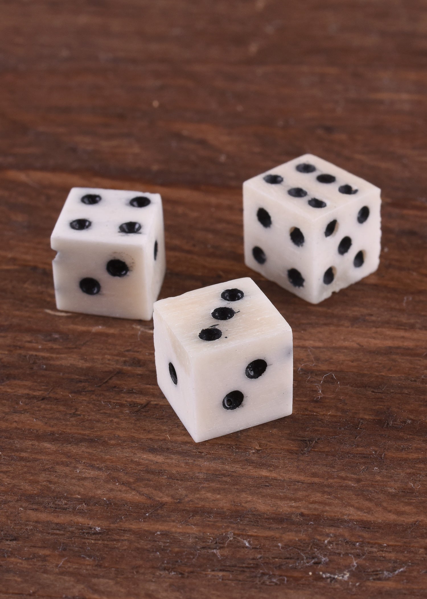 Imagen única de: Cubos De Hueso, 3 Piezas