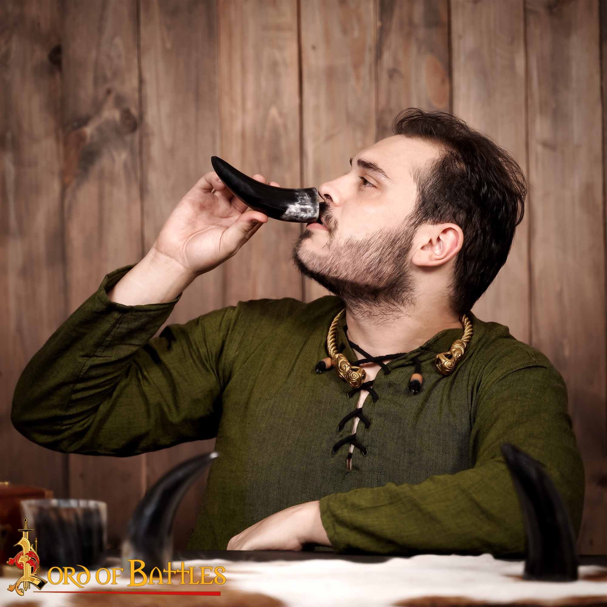 Imagen única de: Viking Drinking Horn - Cuerno de Buey Natural Hecho a Mano (juego de 3)