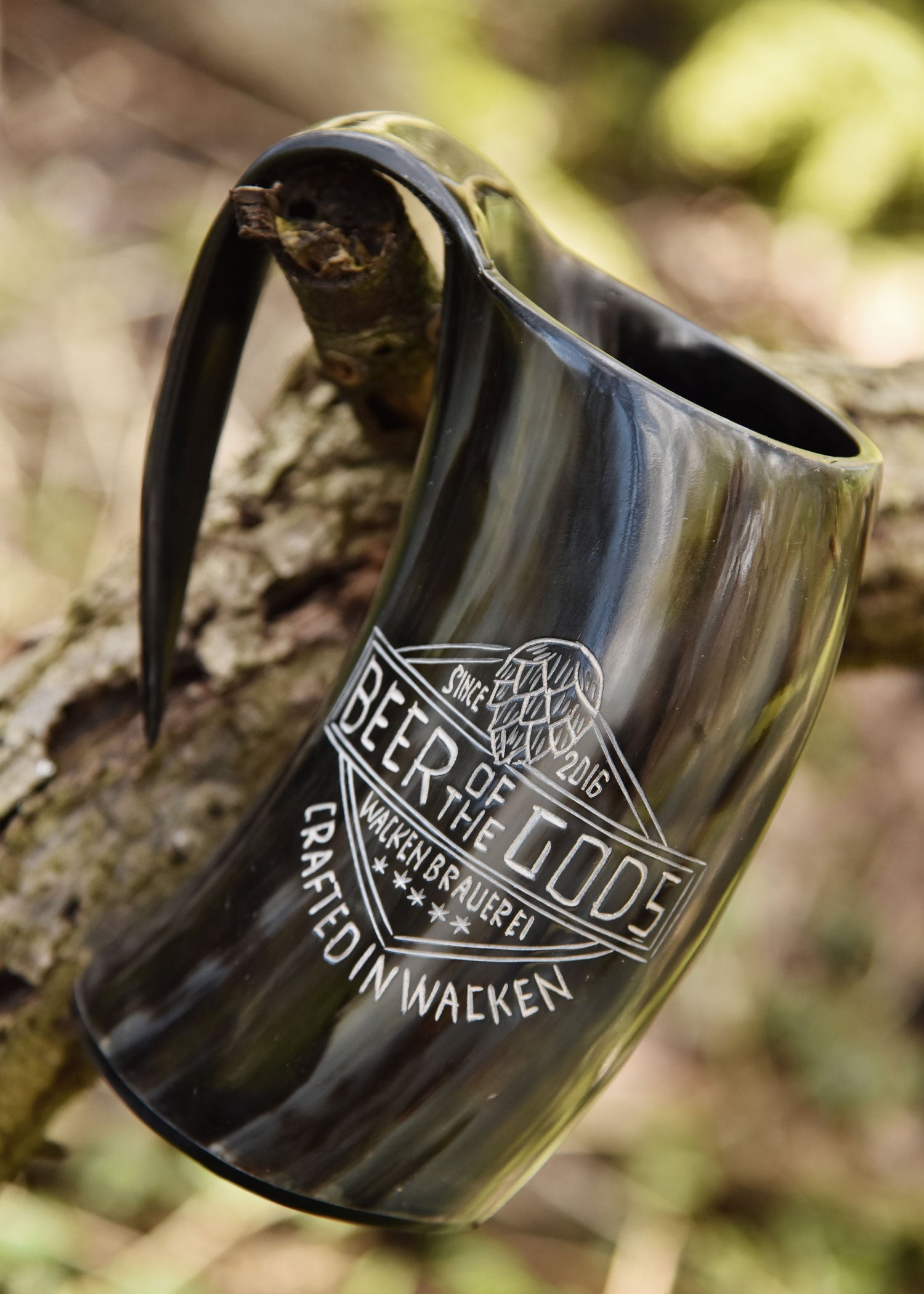 Imagen única de: Jarra De Cerveza Hecha De Cuerno - Cerveza De Los Dioses, Cervecería Wacken