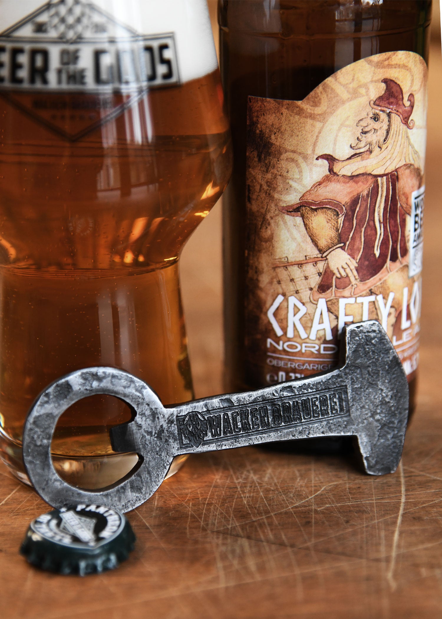 Imagen única de: Abrebotellas Martillo De Thor Con Logo - Wacken Brewery