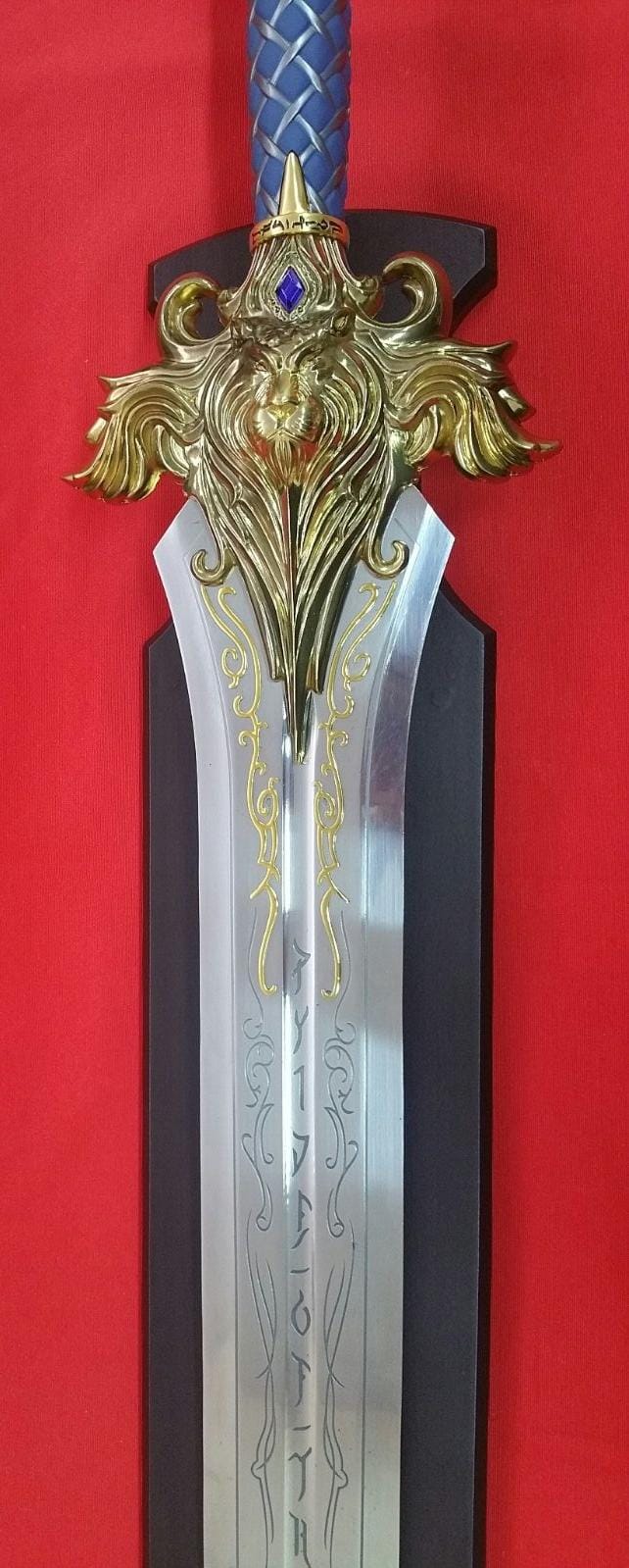 Imagen única de: Espada Del Rey Llane World Of Warcraft S0198