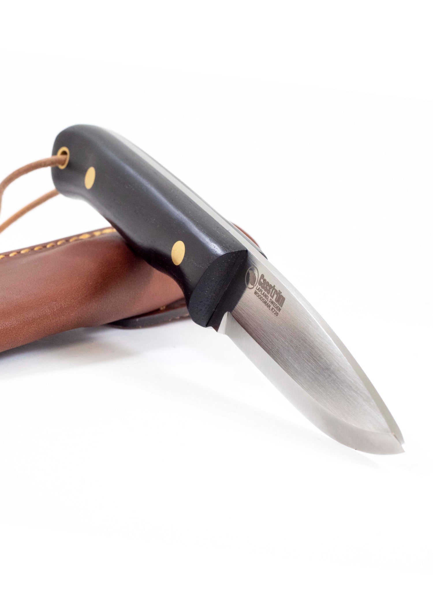 Imagen única de: Cuchillo Fijo Woodsman, Roble Pantanoso, Con Acero Resistente Al Fuego, Casström