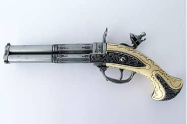 Imagen única de: Pistola De 3 Cañones Giratorios, Francia S. XVII, Réplica No Funcional 1309