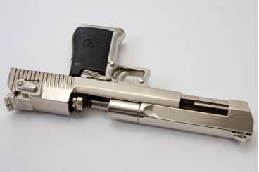 Imagen única de: Pistola Semiautomática, Usa-Israel 1982, Réplica No Funcional 1123