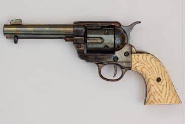 Imagen única de: Revólver Cal .45 Peacemaker 4,75", Réplica No Funcional 8186