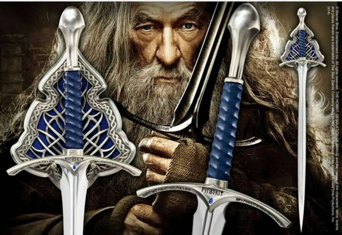 Imagen de Espada Glamdring de Gandalf oficial Noble Collection NN1245 parte de nuestra colección en Tienda Medieval, sitio oficial.