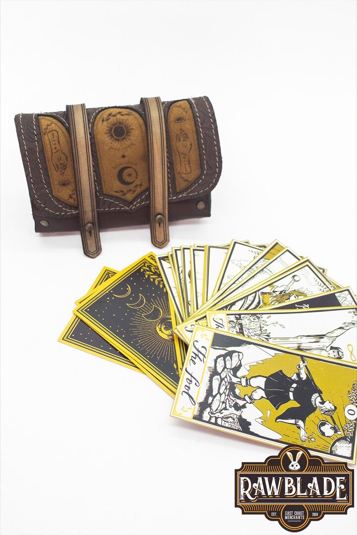 Imagen única de: Bolsa Y Mazo De Tarot De Encantamiento