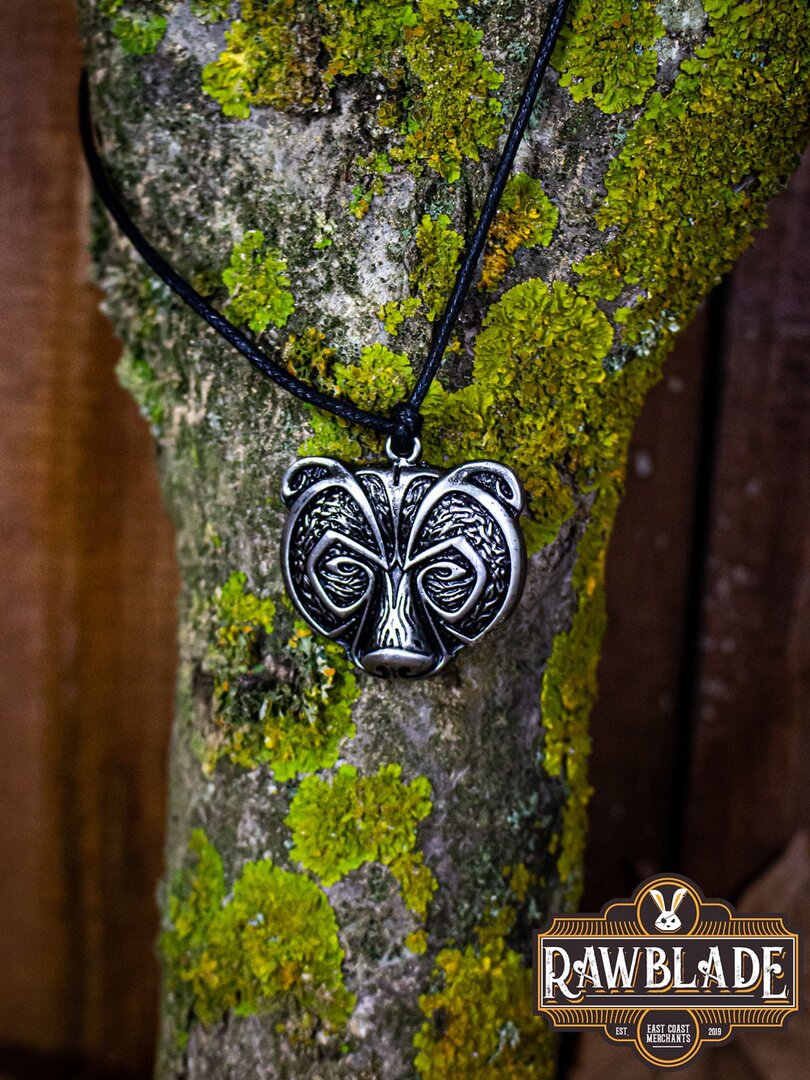 Imagen única de: Colgante Del Clan Del Oso