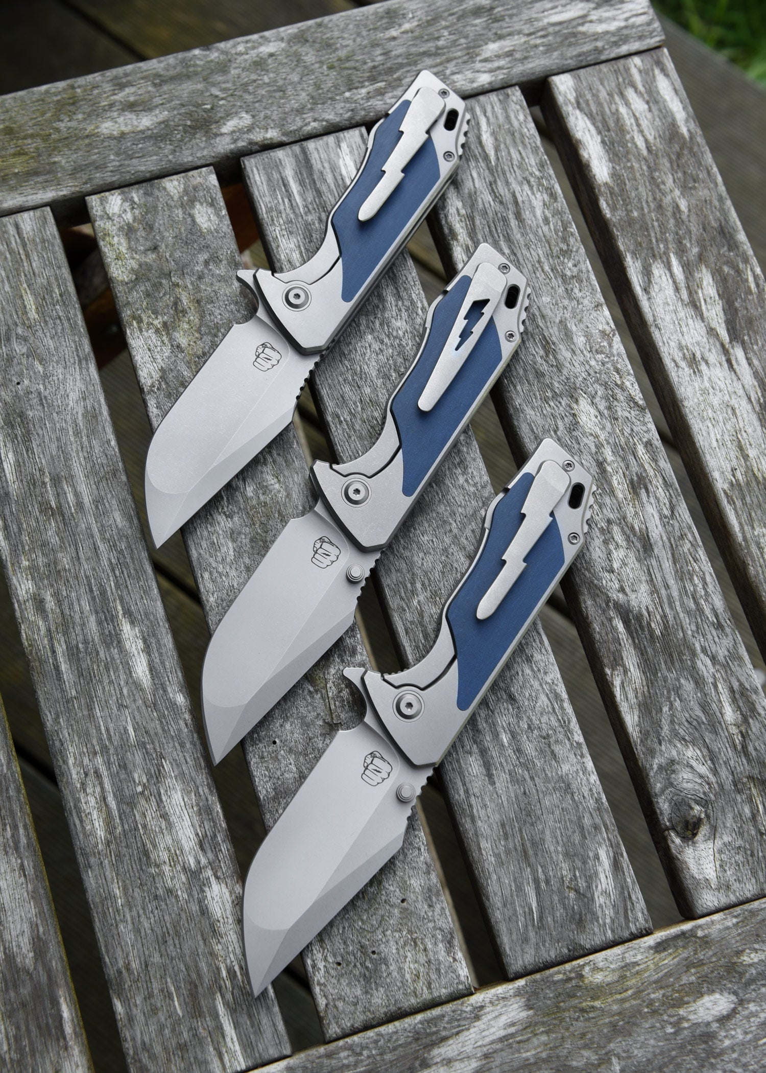 Imagen única de: J-cape V4, Exclusivo, Richlite Azul, Doble Acción