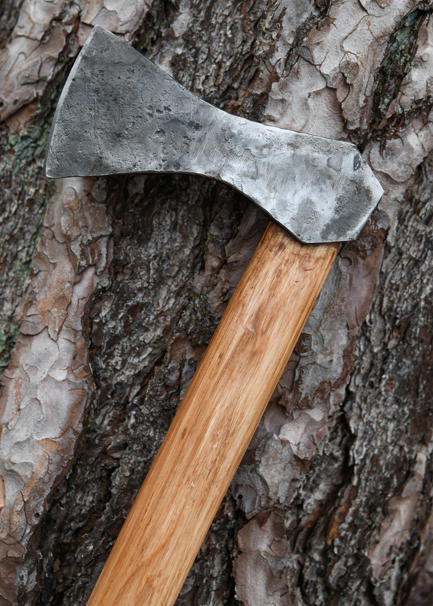 Imagen única de: Hacha Vikinga De Acero, Forjada A Mano, Tipo K