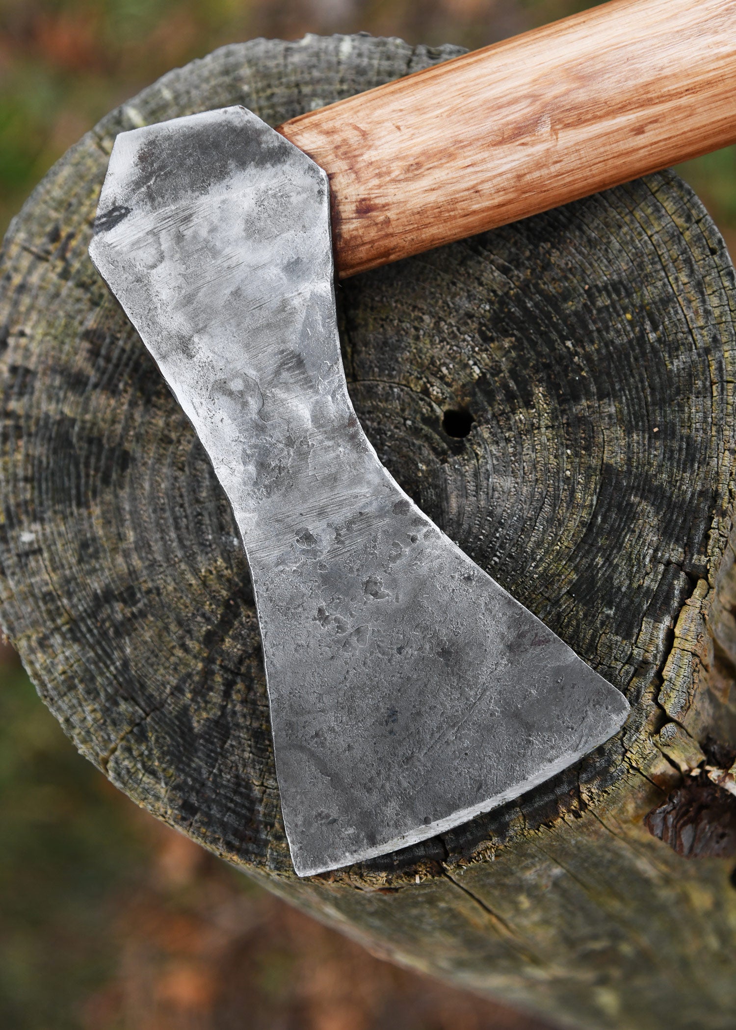Imagen única de: Hacha Vikinga De Acero, Forjada A Mano, Tipo K