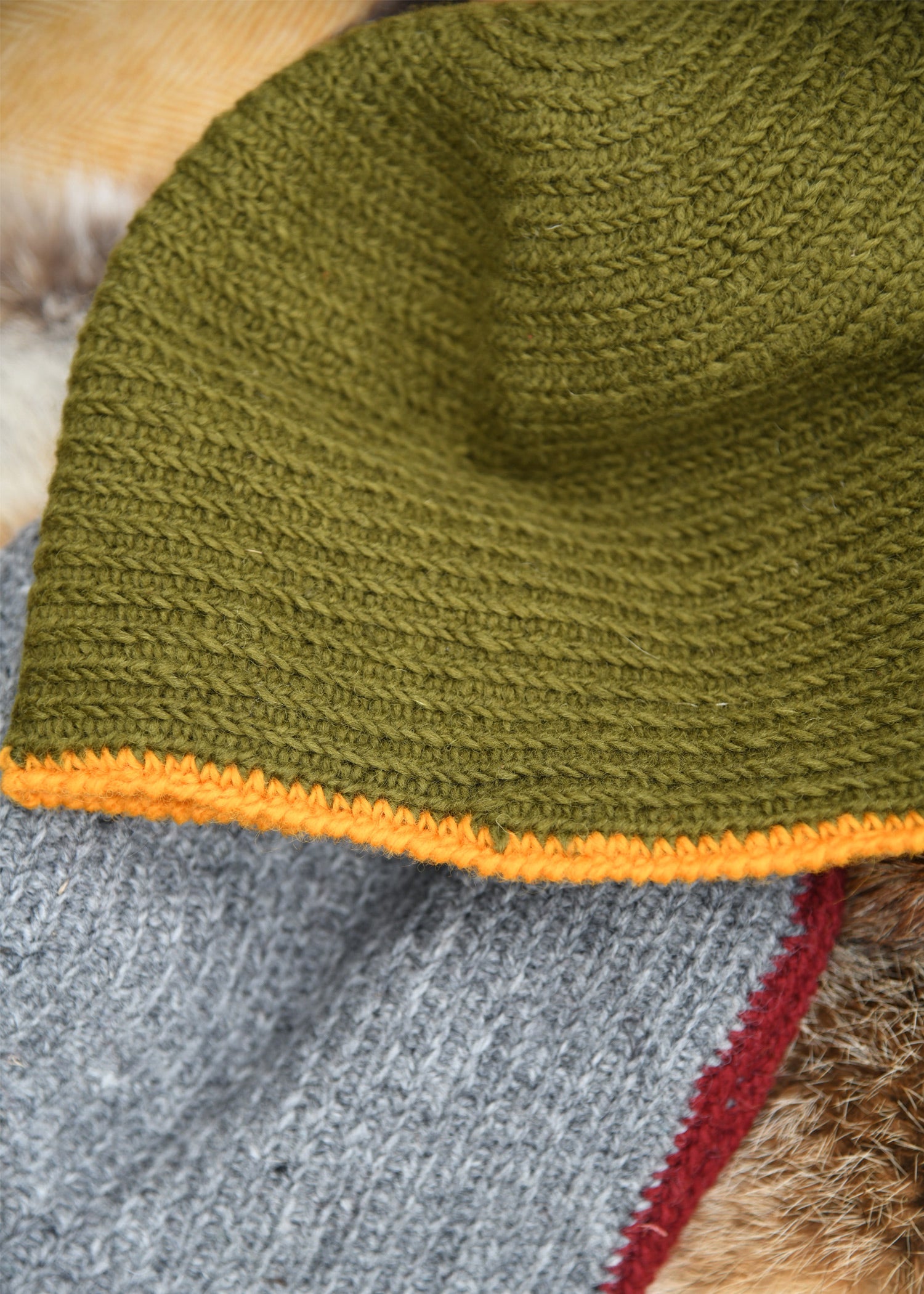 Imagen única de: Gorro De Lana Tejido A Ganchillo, Amarillo Verdoso