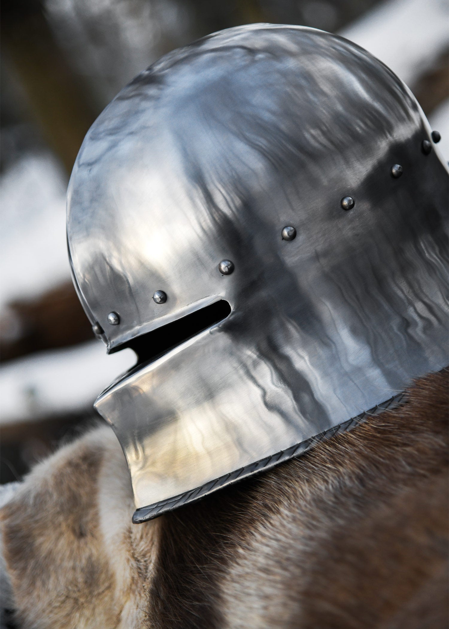 Imagen única de: Schaller Alemán, Ca. 1480, Casco De Combate, Varios Tamaños.