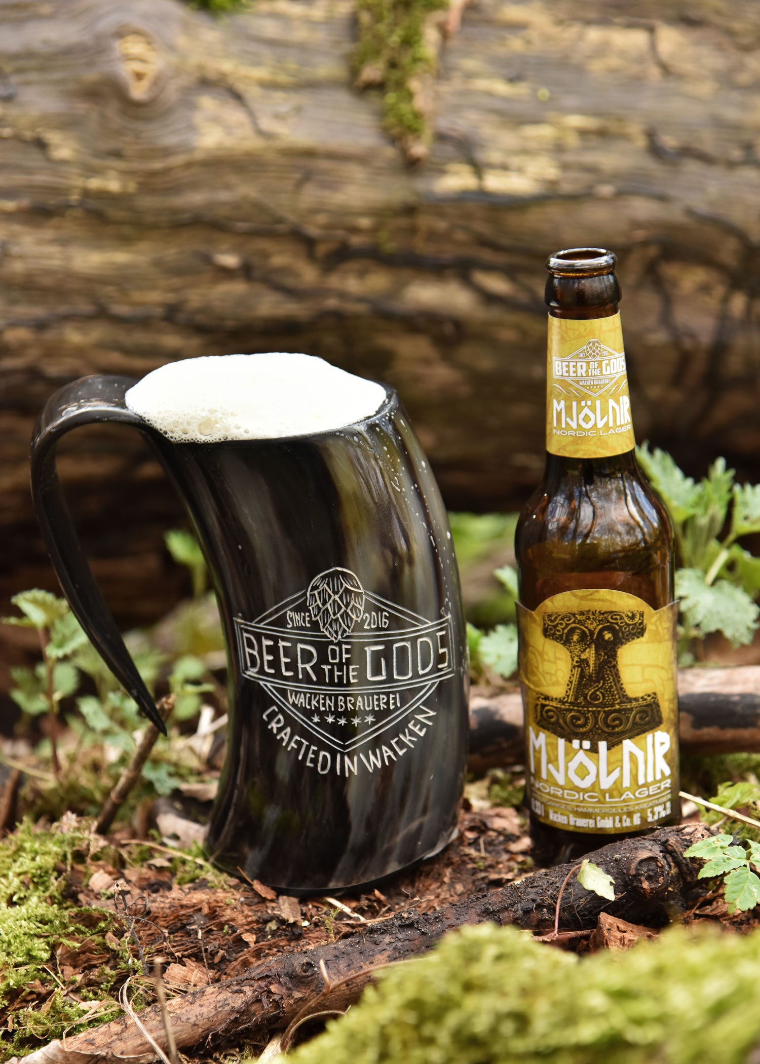 Imagen única de: Jarra De Cerveza Hecha De Cuerno - Cerveza De Los Dioses, Cervecería Wacken